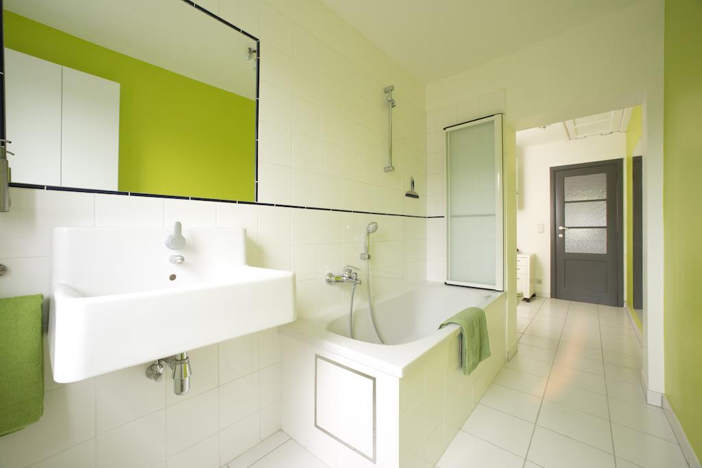 Togo Guesthouse Tervuren Rom bilde